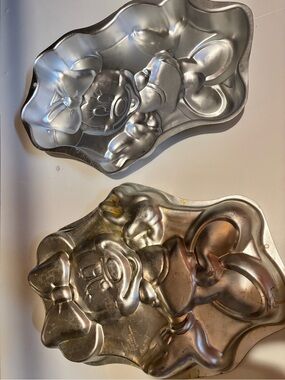 Vintage Wilton Silver Minnie Mouse Shaped Baking Cake Pan